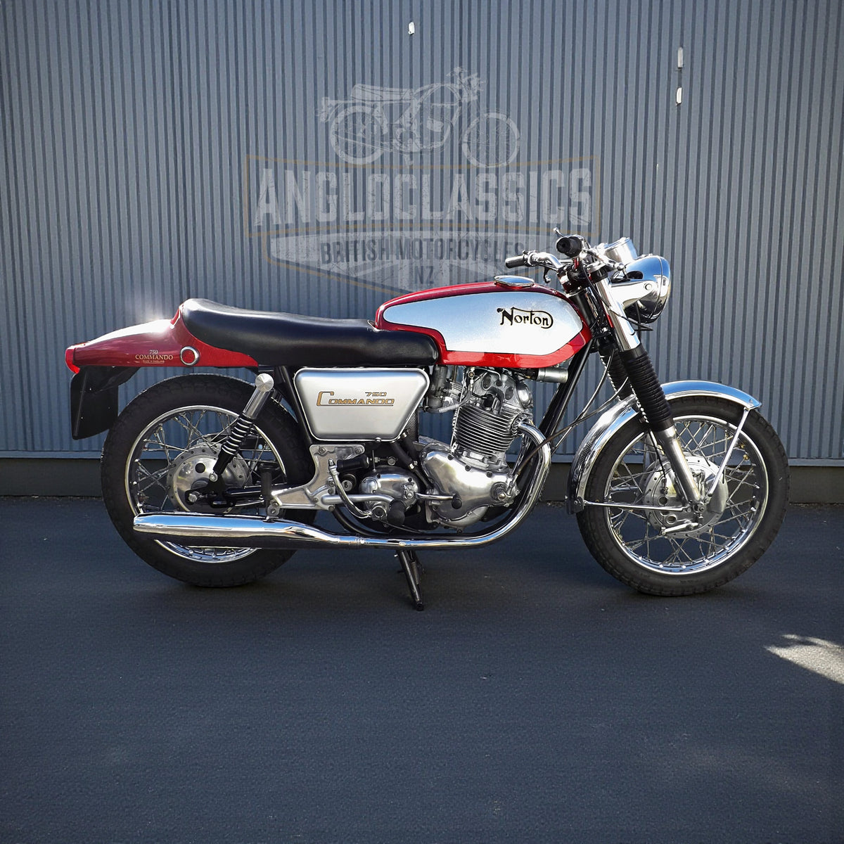 1969 Norton Commando Fastback