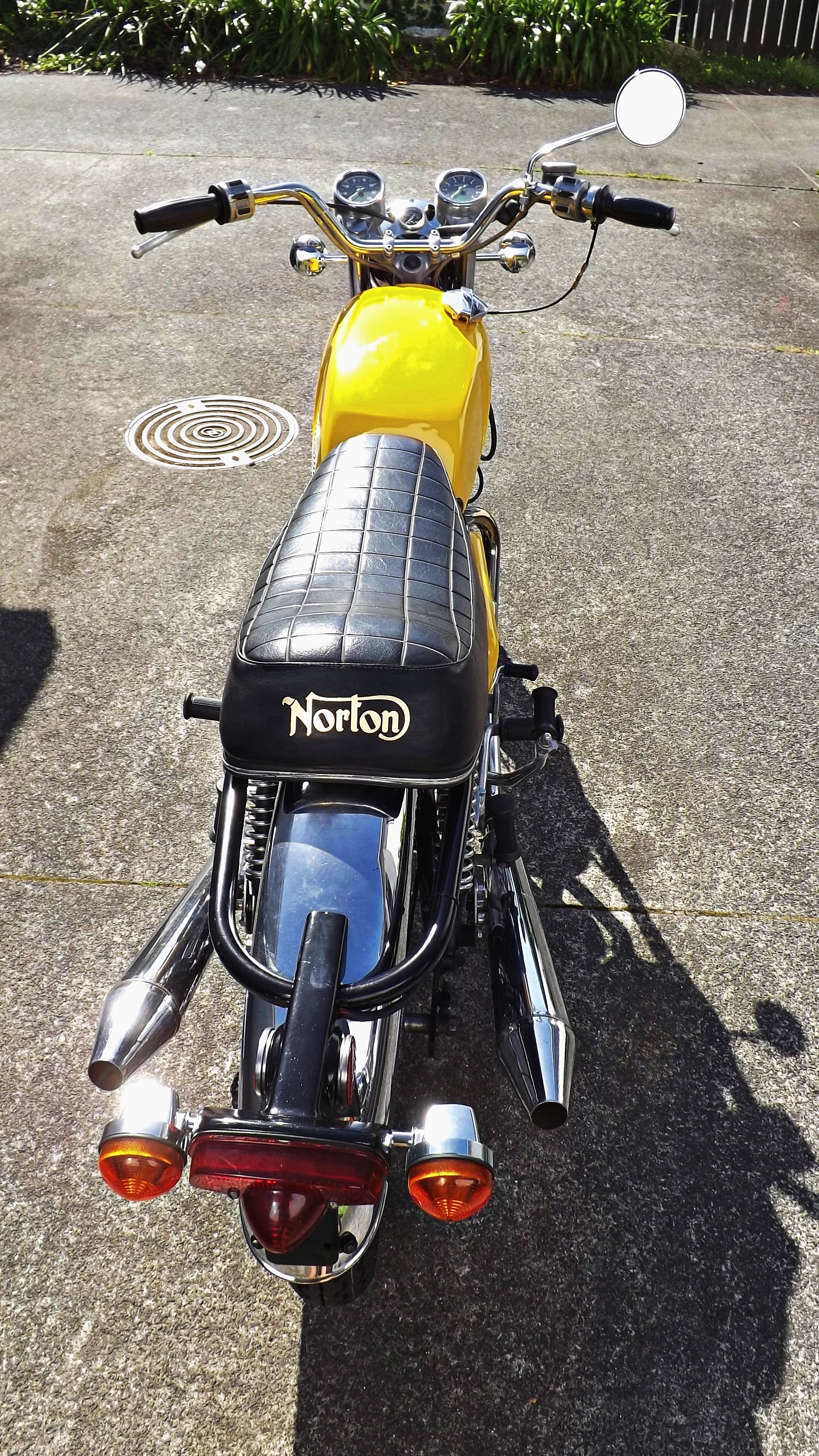 1972 Norton Commando 750 Combat