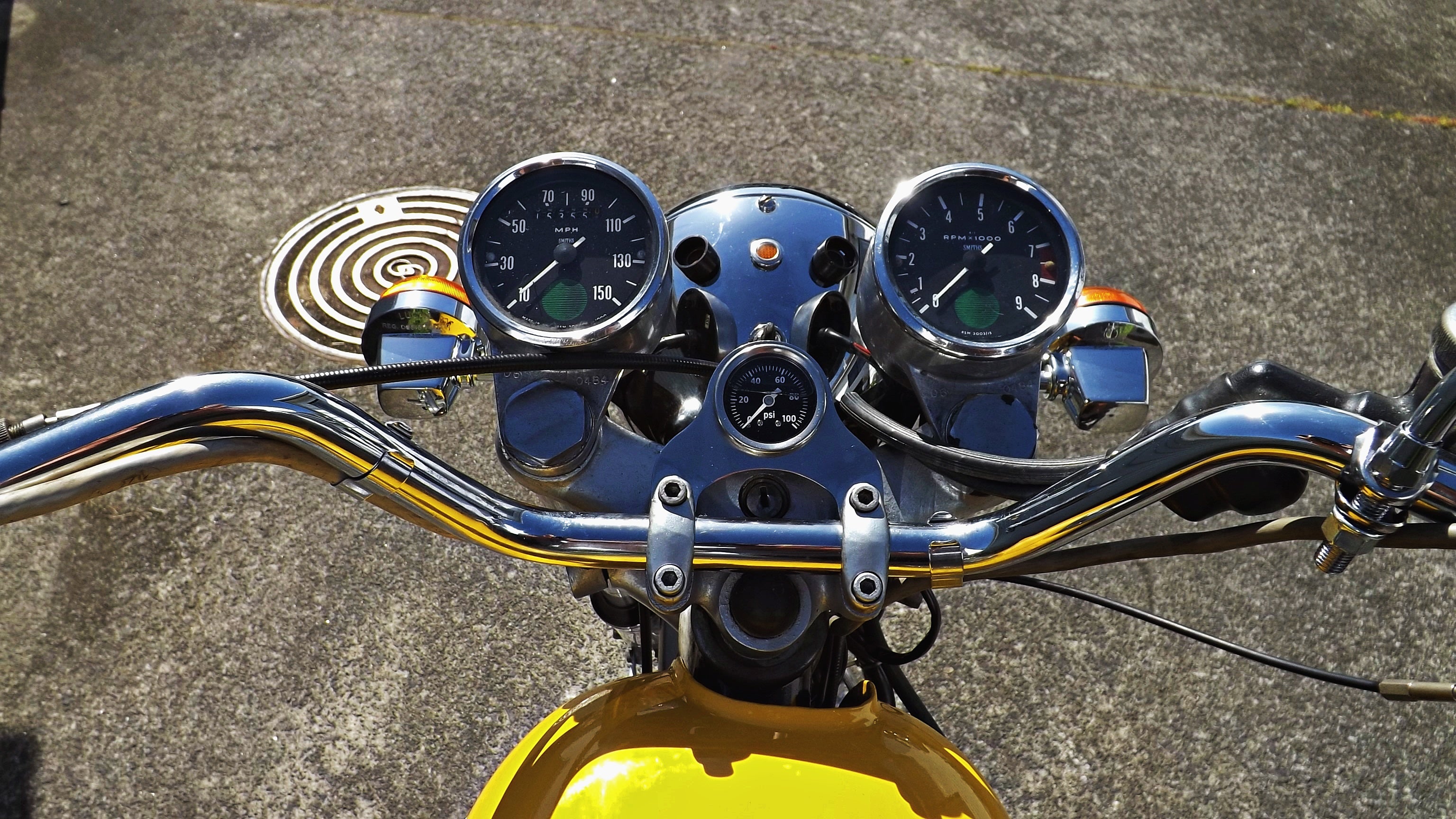 1972 Norton Commando 750 Combat