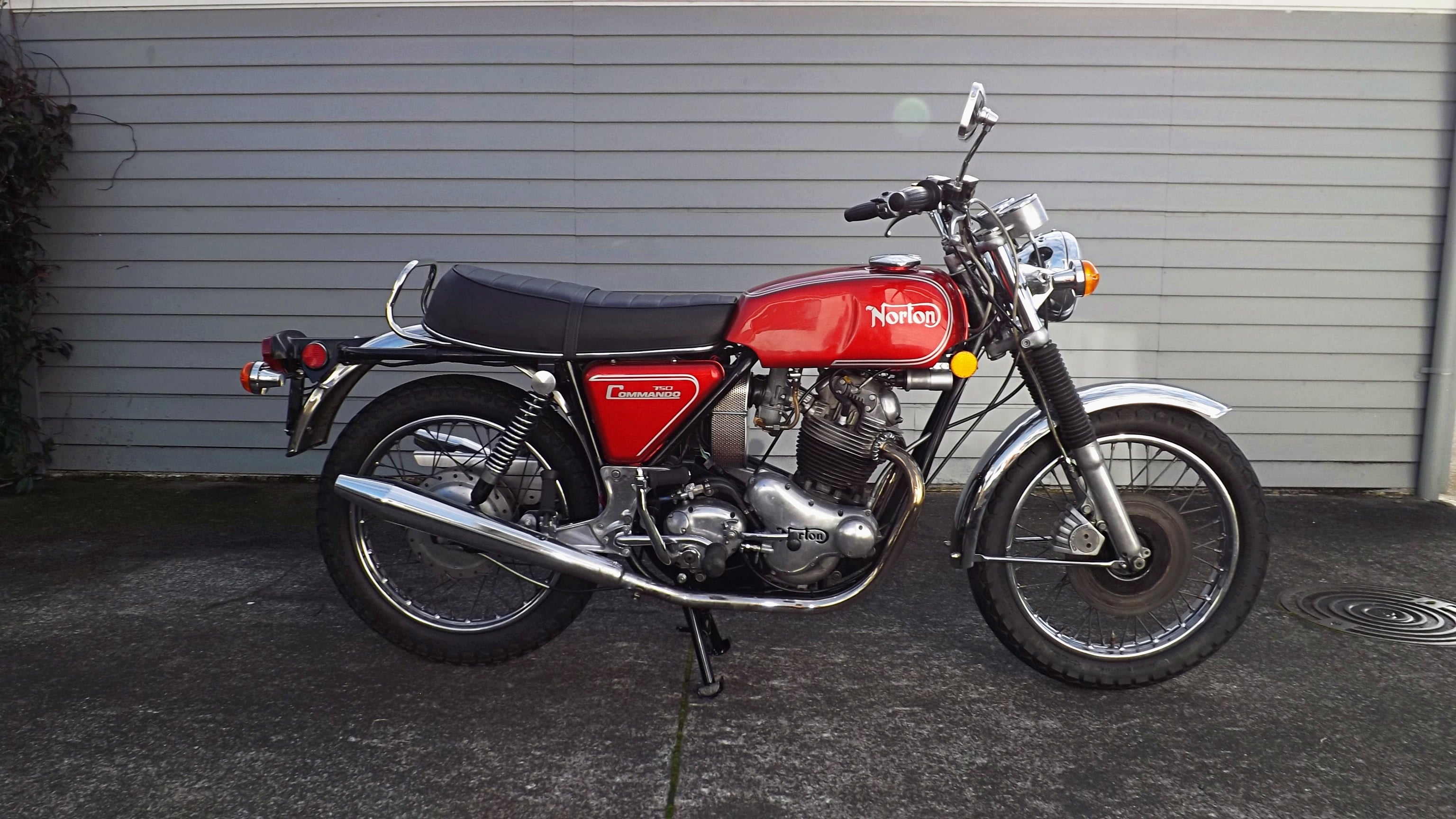 1971 Norton Commando