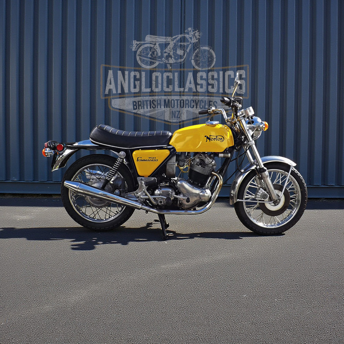 1972 Norton Commando 750 Combat