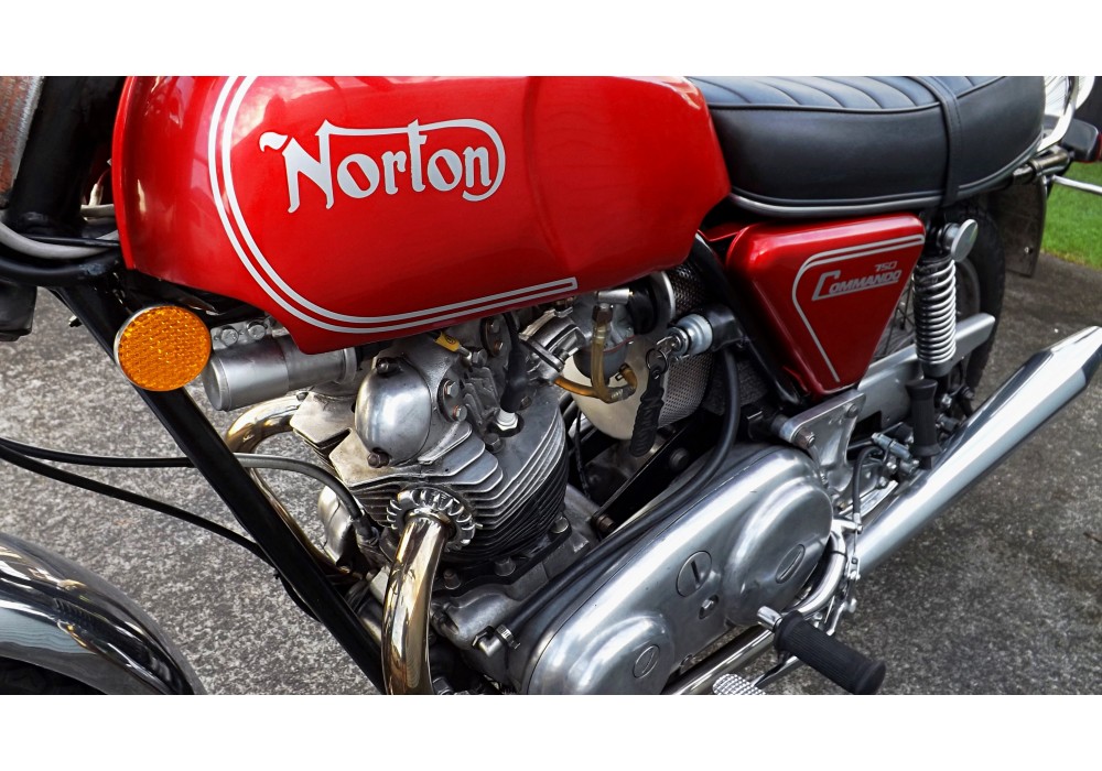 1971 Norton Commando