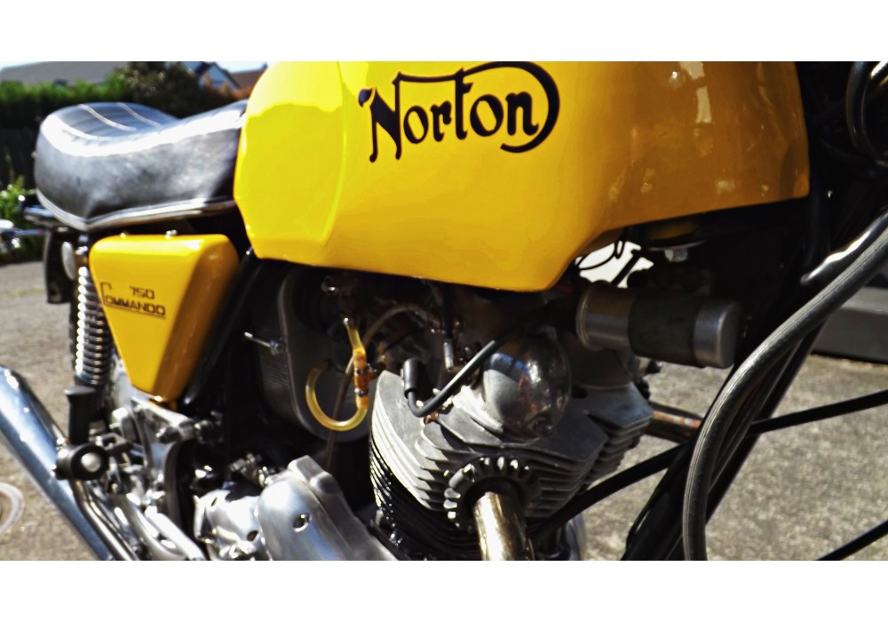 1972 Norton Commando 750 Combat