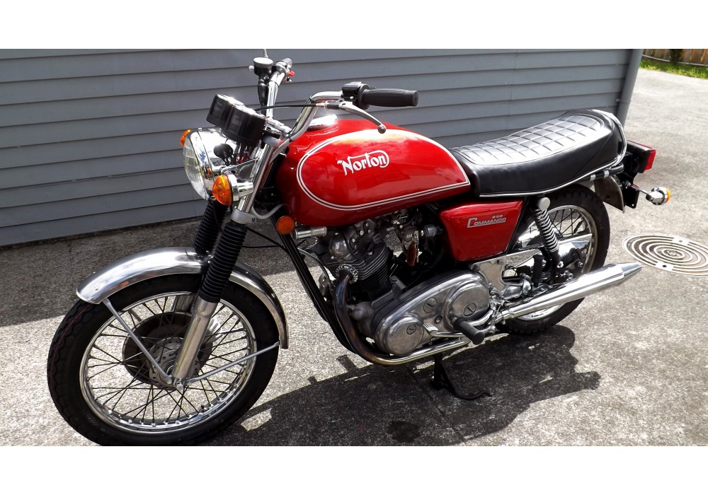 1974 Norton Commando 850 Interstate